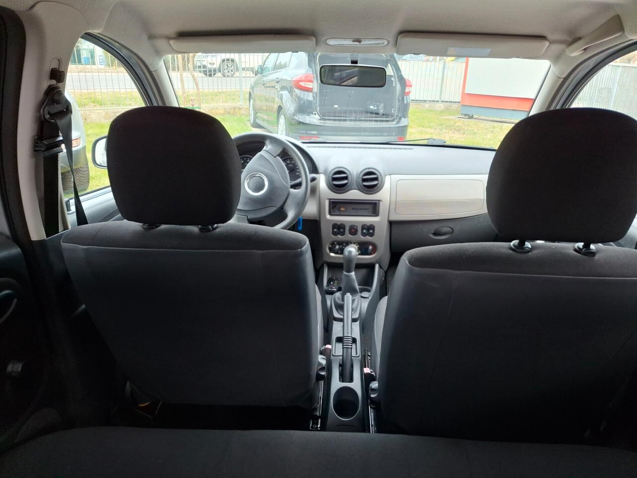 Dacia Sandero 1.2 16V Ambiance