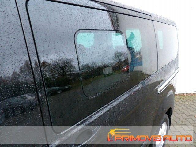 FORD Tourneo Custom 310 2.0 TDCi 170CV PC Titanium