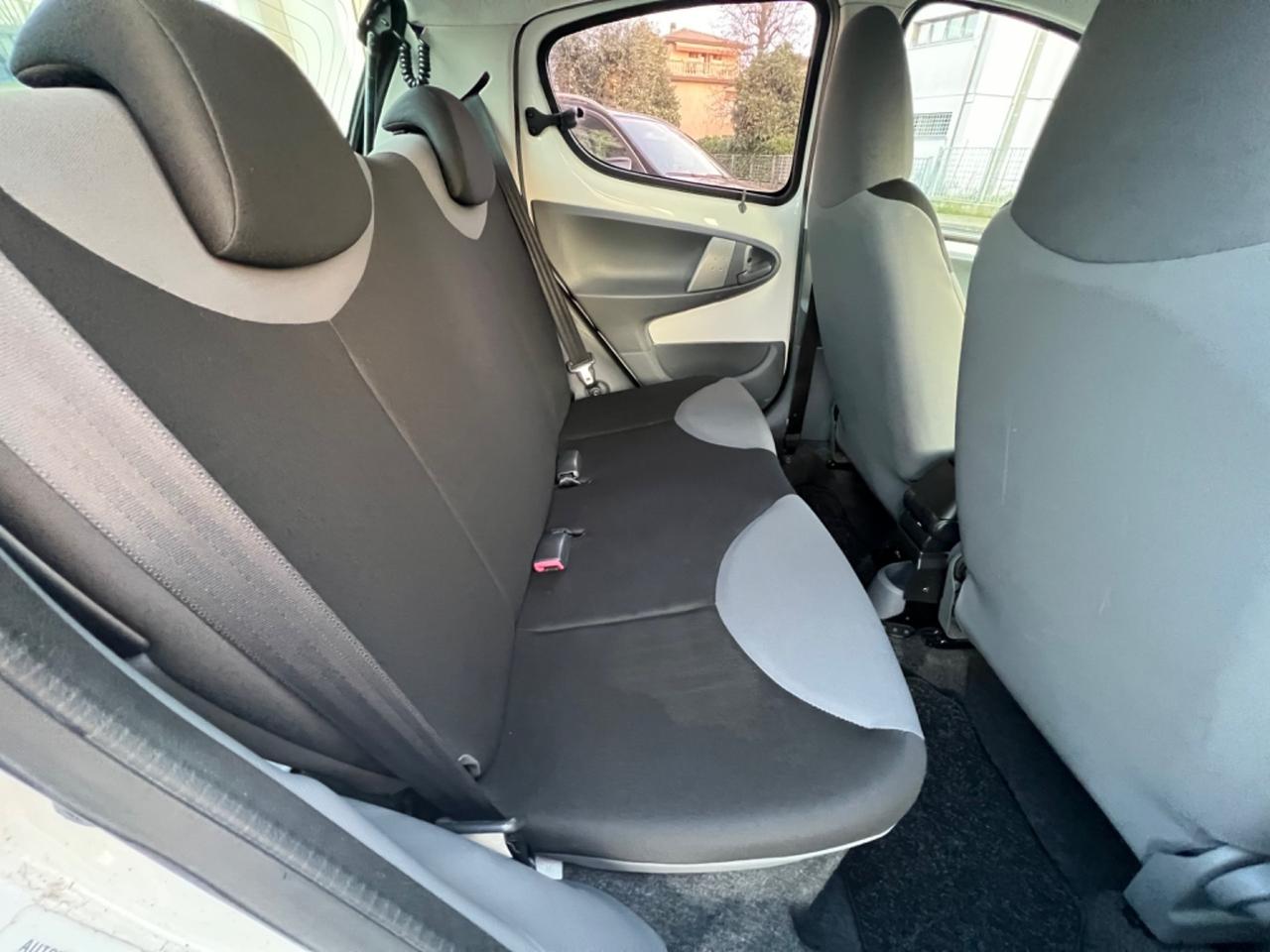 Peugeot 107 1.0 68CV 5p. Desir ok Neopatentati