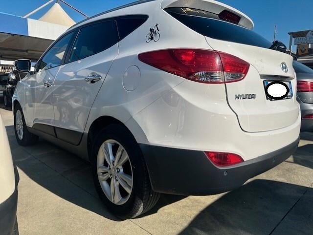 HYUNDAI IX35 1,7 DIESEL FULL OPTIONAL 132. 000 KM !