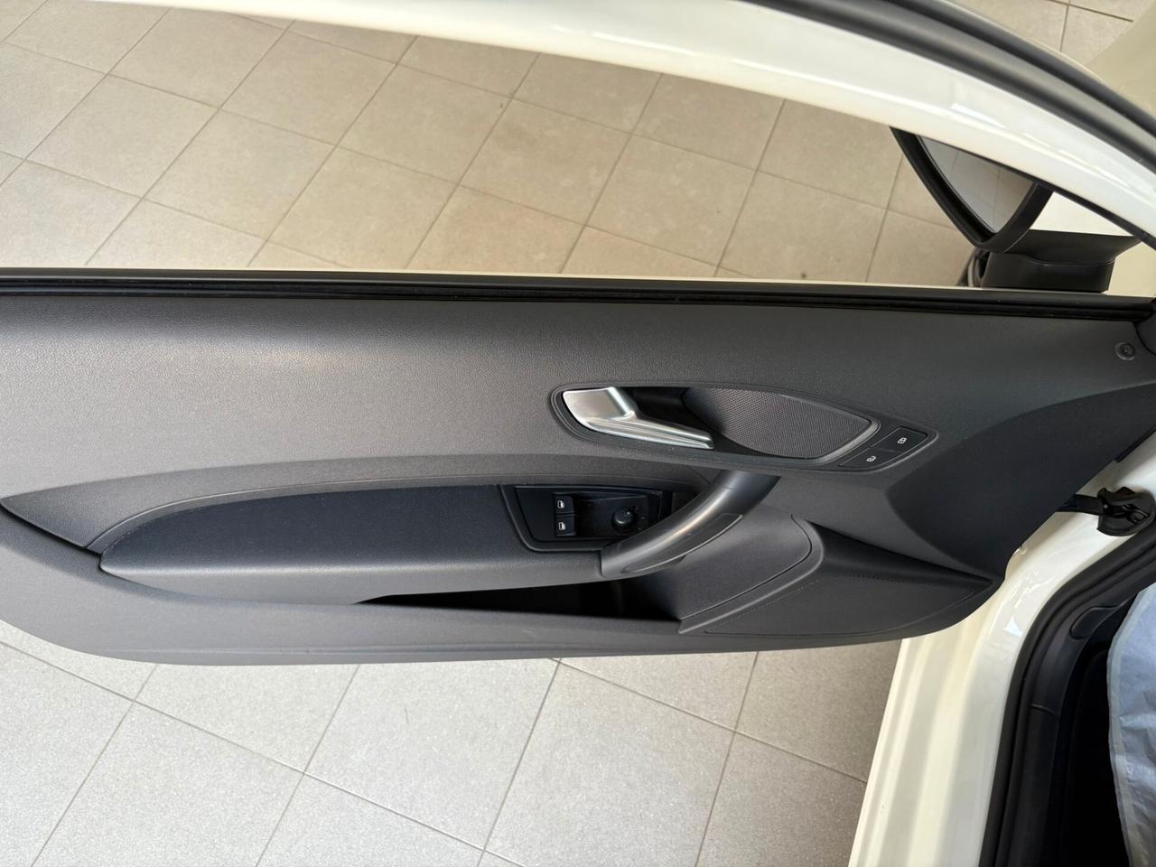 Audi A1 1.2 TFSi S-LINE 3P - OK NEOPATENTATI