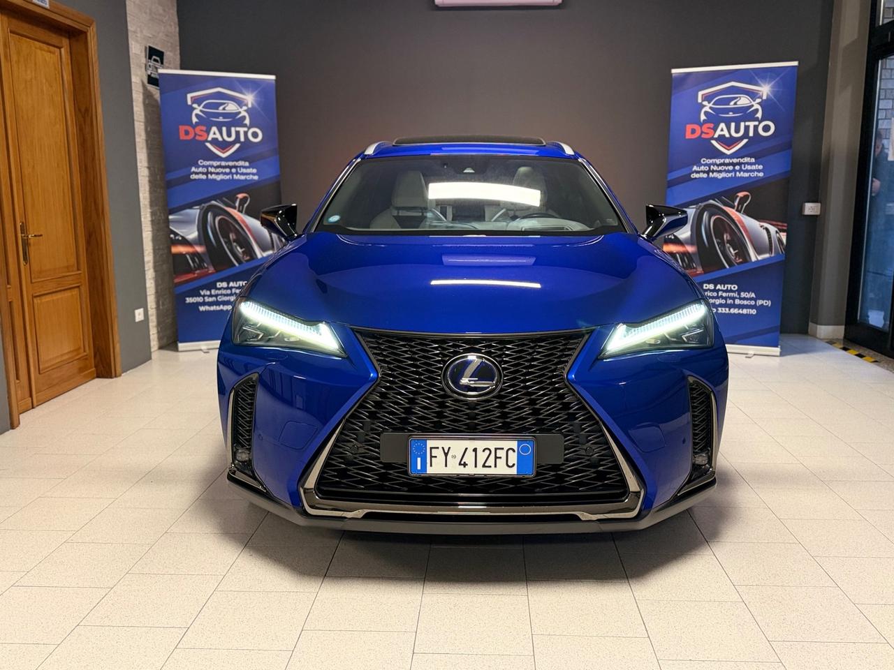 Lexus UX Hybrid 4WD F Sport
