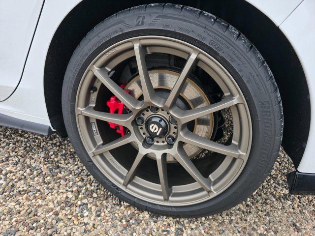 VOLKSWAGEN Golf GTI Performance 2.0 245 CV TSI DSG