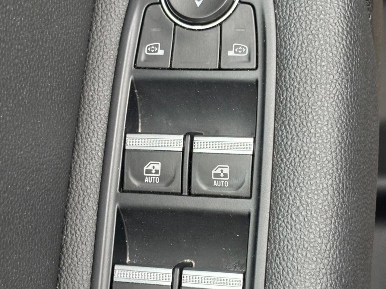 Renault Captur Full Hybrid E-Tech 145 CV Intens