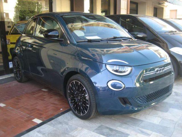 FIAT 500 1.0 HYBRID IKON