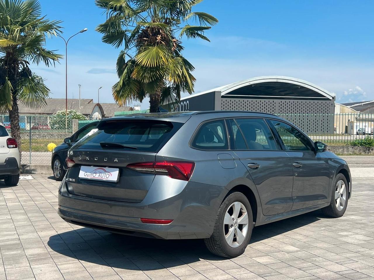 Skoda Octavia 2.0 TDI EVO SCR Wagon Executive