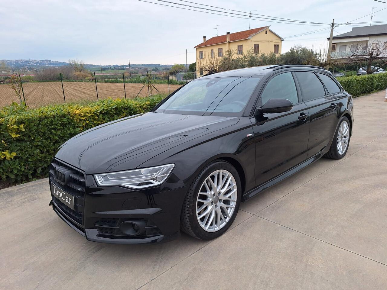 Audi A6 S-line Black edition Supr Accessoriata.