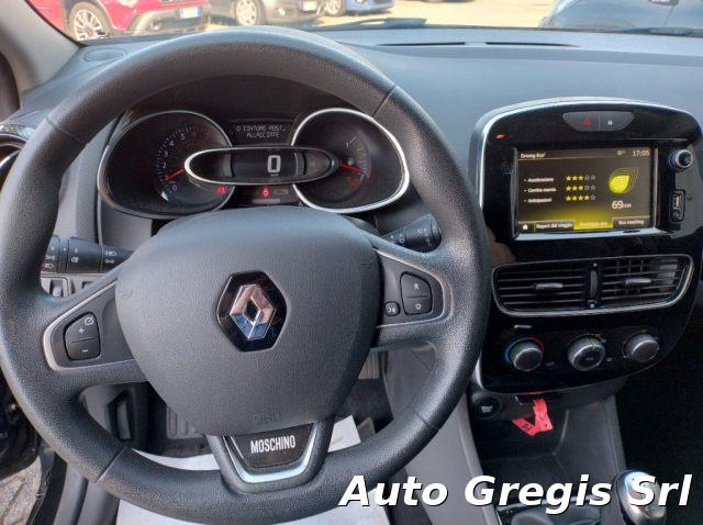 RENAULT Clio TCe 12V 75 CV 5 porte Moschino - Garanzia fino 36