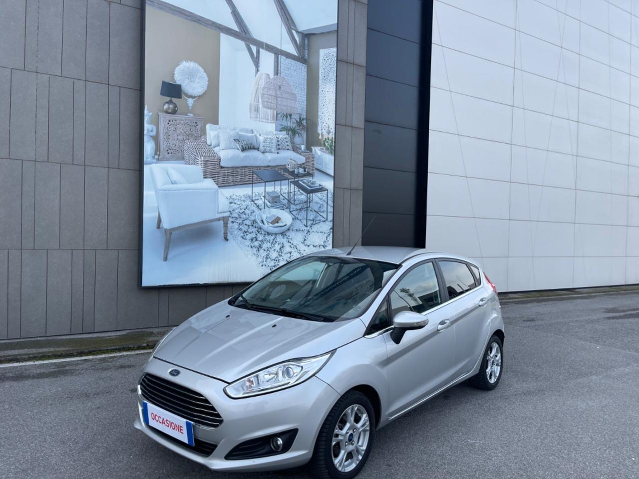 Ford Fiesta 1.5 TDCi 75CV 5 porte Titanium