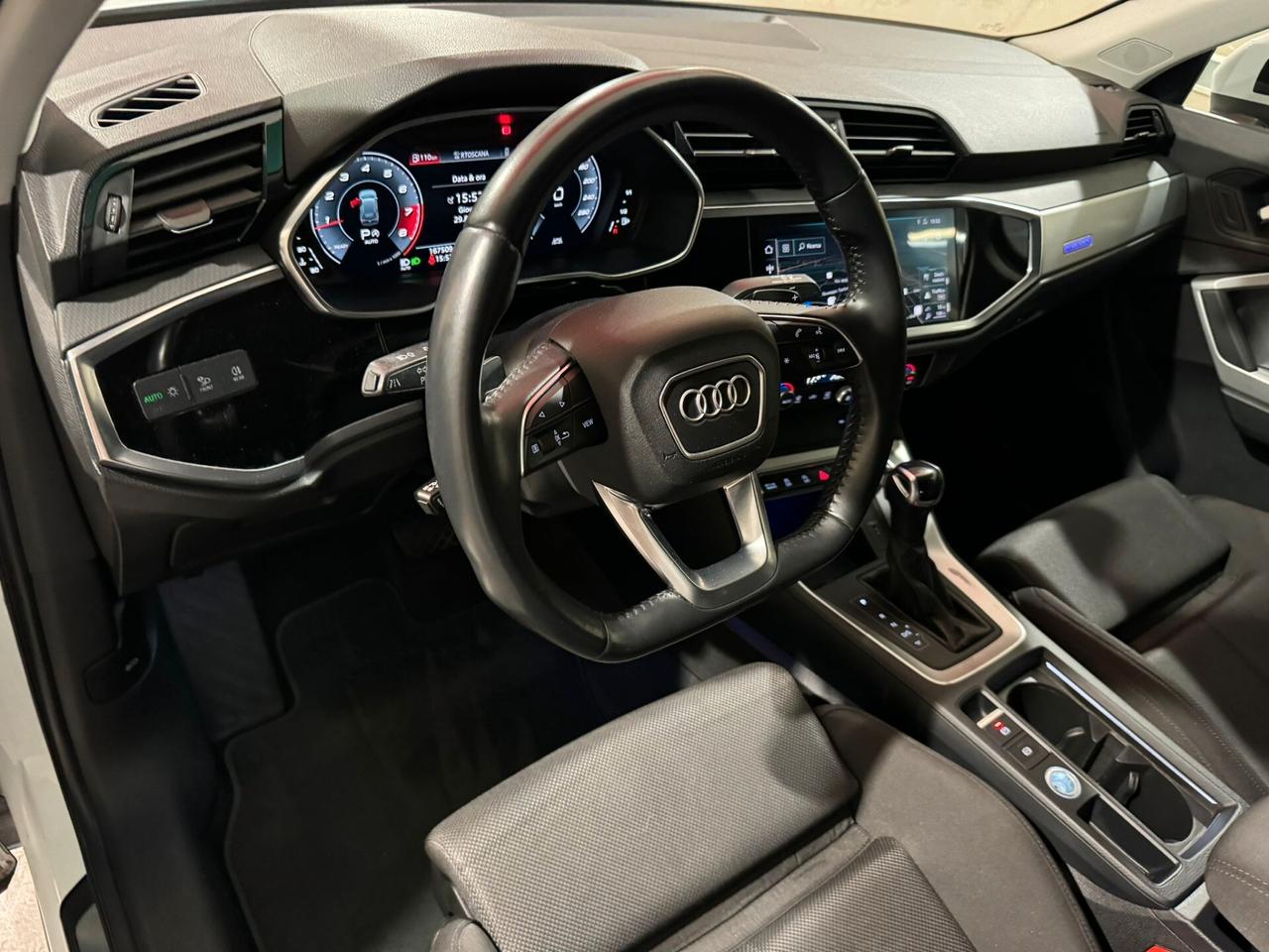 Audi Q3 40 TFSI quattro S tronic Business Advanced