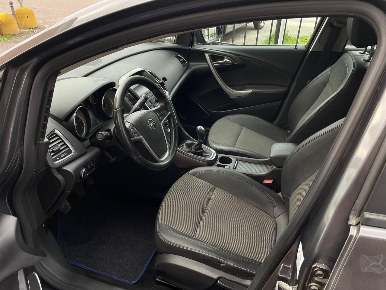 Opel Astra 1.7 CDTI 125CV Sports Tourer Cosmo