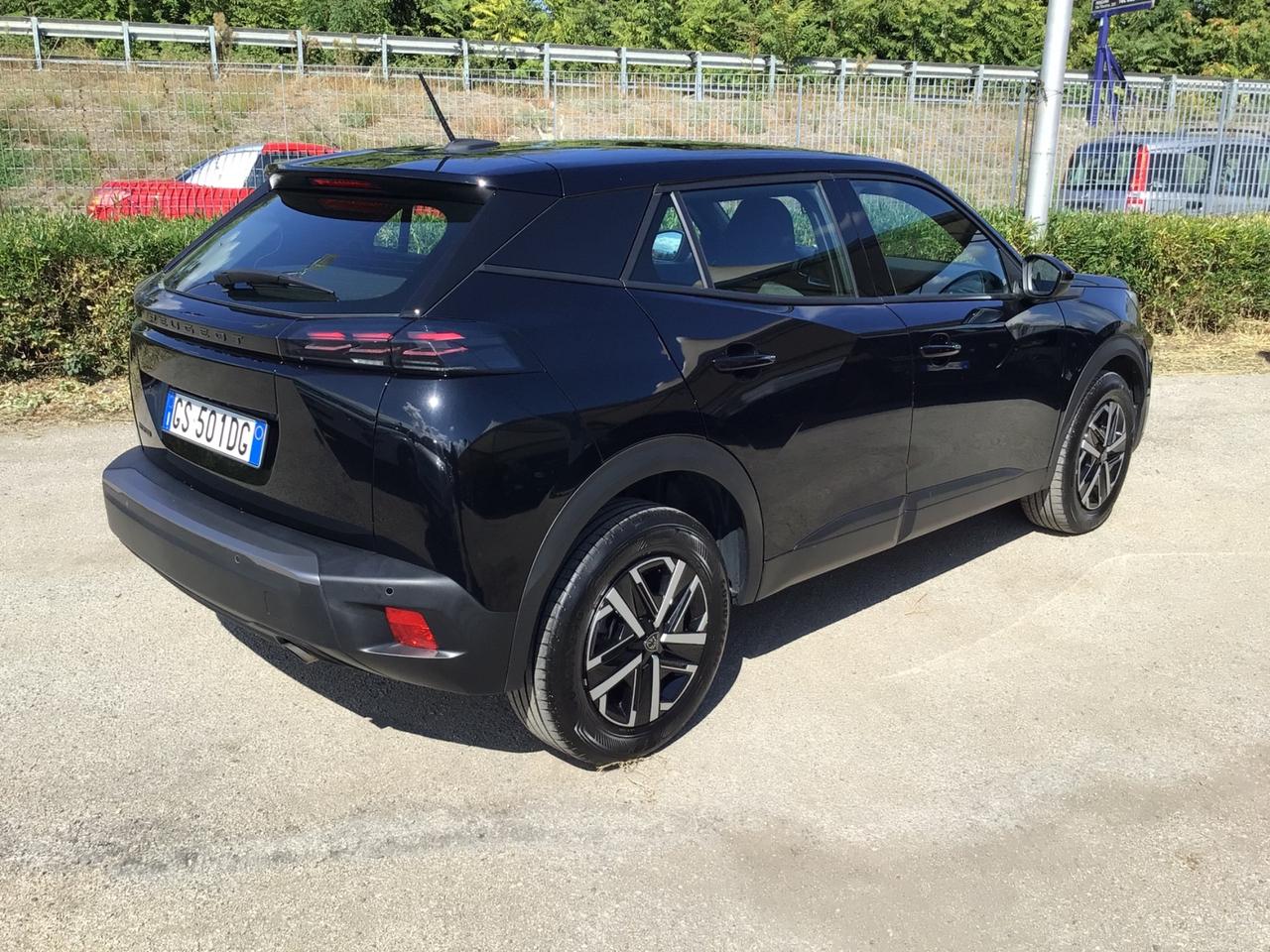 Peugeot 2008 1.2 100Cv Style