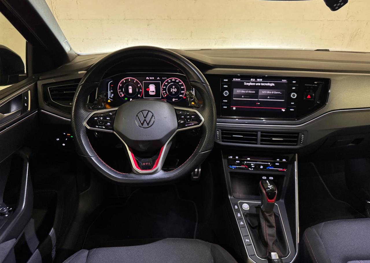 Volkswagen Polo 2.0 TSI DSG GTI