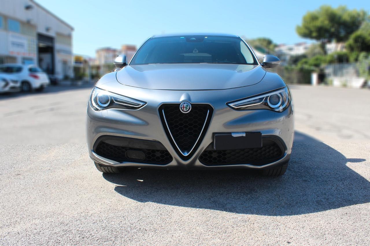Alfa Romeo Stelvio 2.2 Turbodiesel 160 CV AT8 Super