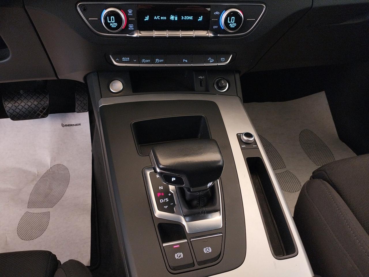 Audi Q5 40 TDI 204 CV quattro S tronic Business Advanced