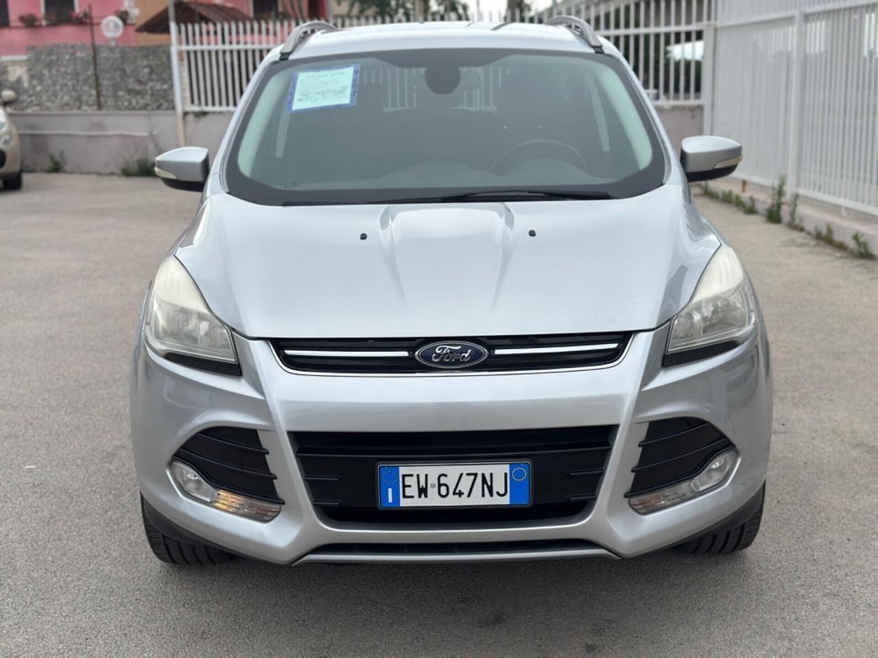 Ford Kuga 2.0 TDCI 163 CV 4WD Powershift Titanium