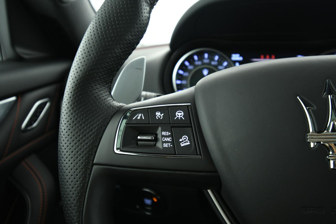 MASERATI Levante 3.0 V6 Modena 430cv auto CAMERA 360+TETTO PANO+ACC
