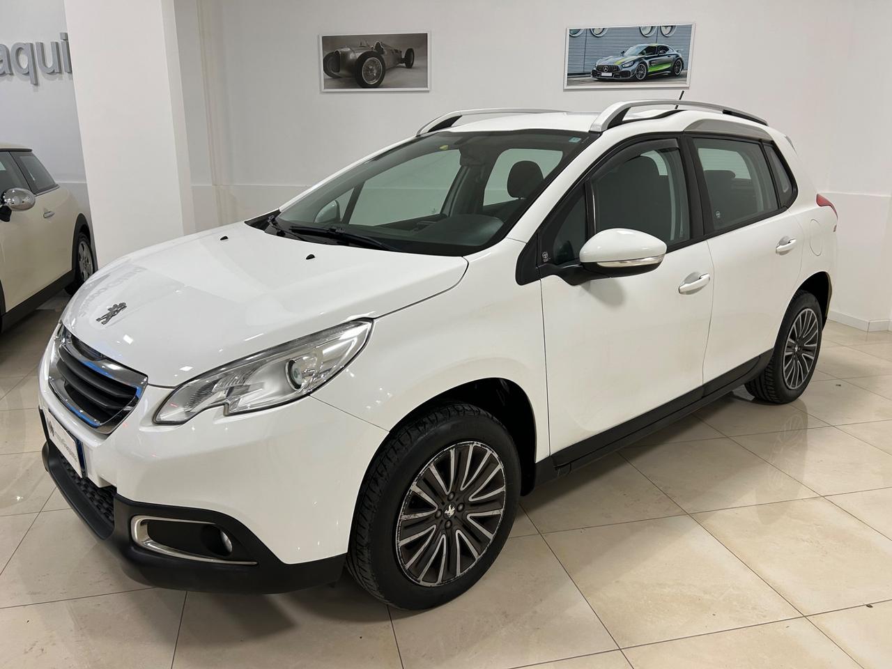 Peugeot 2008 BlueHDi 100 Active - gancio traino