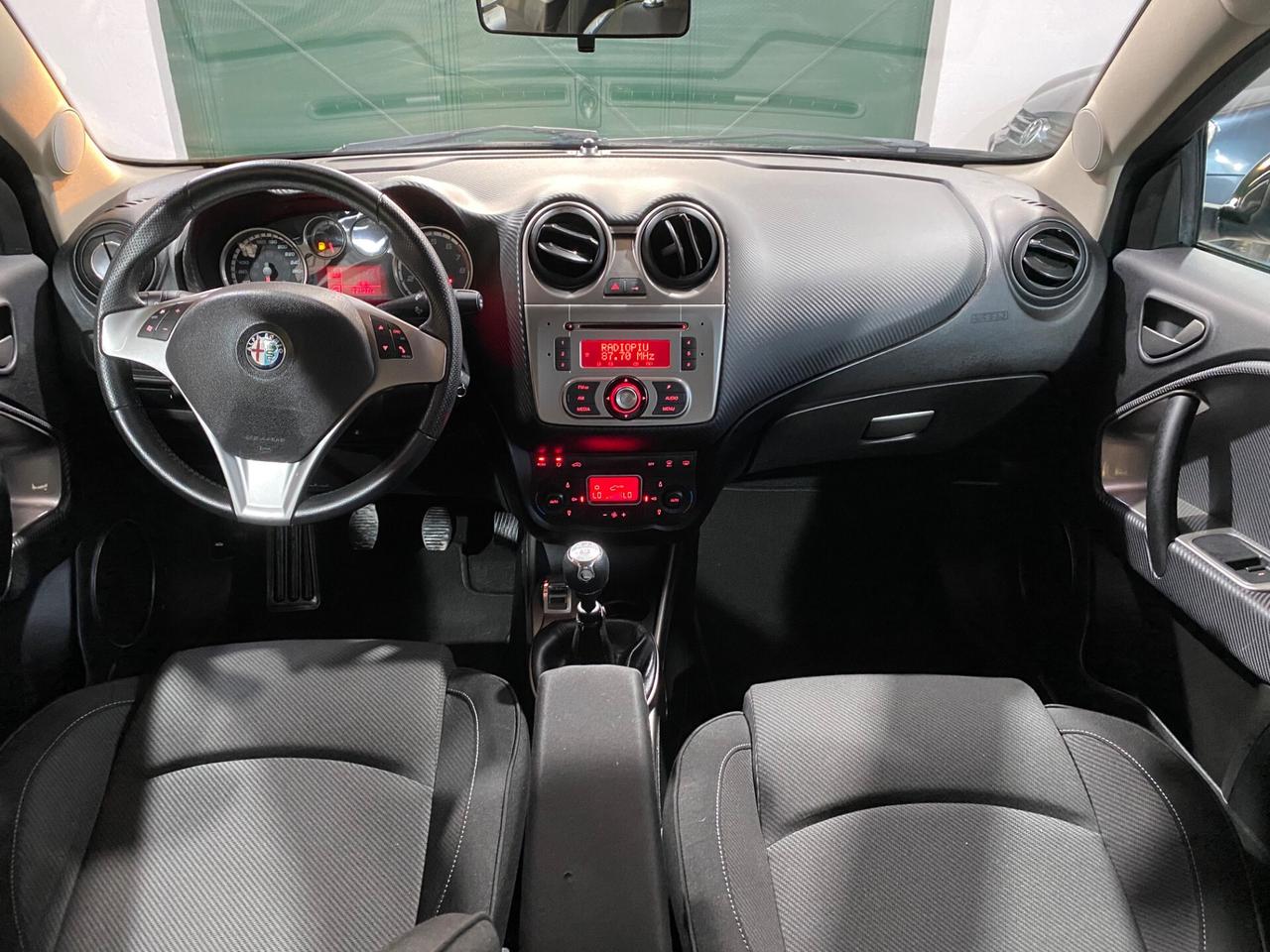 Alfa Romeo MiTo 1.4 105 CV M.air S&S Distinctive Sport Pack