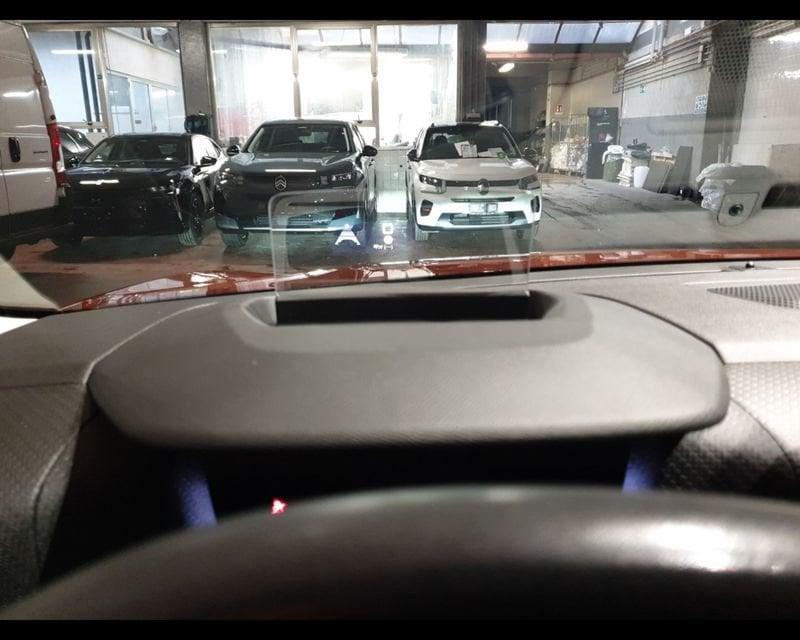 Citroën e-C4 motore elettrico 136 CV Shine