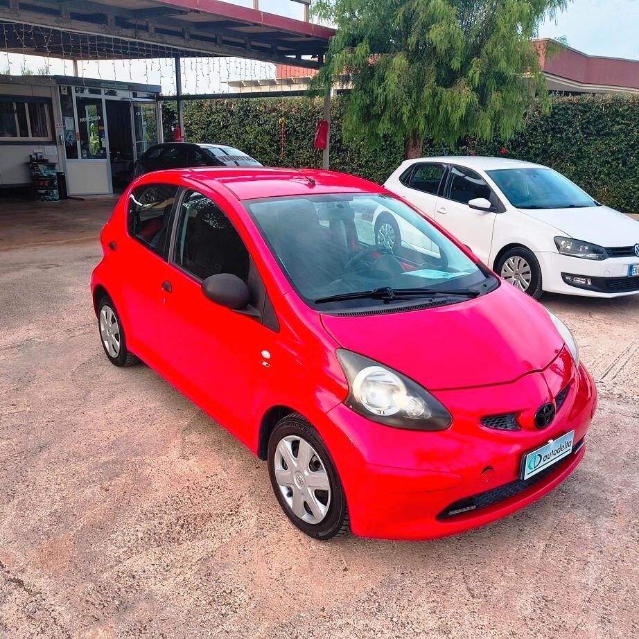 Toyota Aygo 1.0 12V VVT-i 5 porte