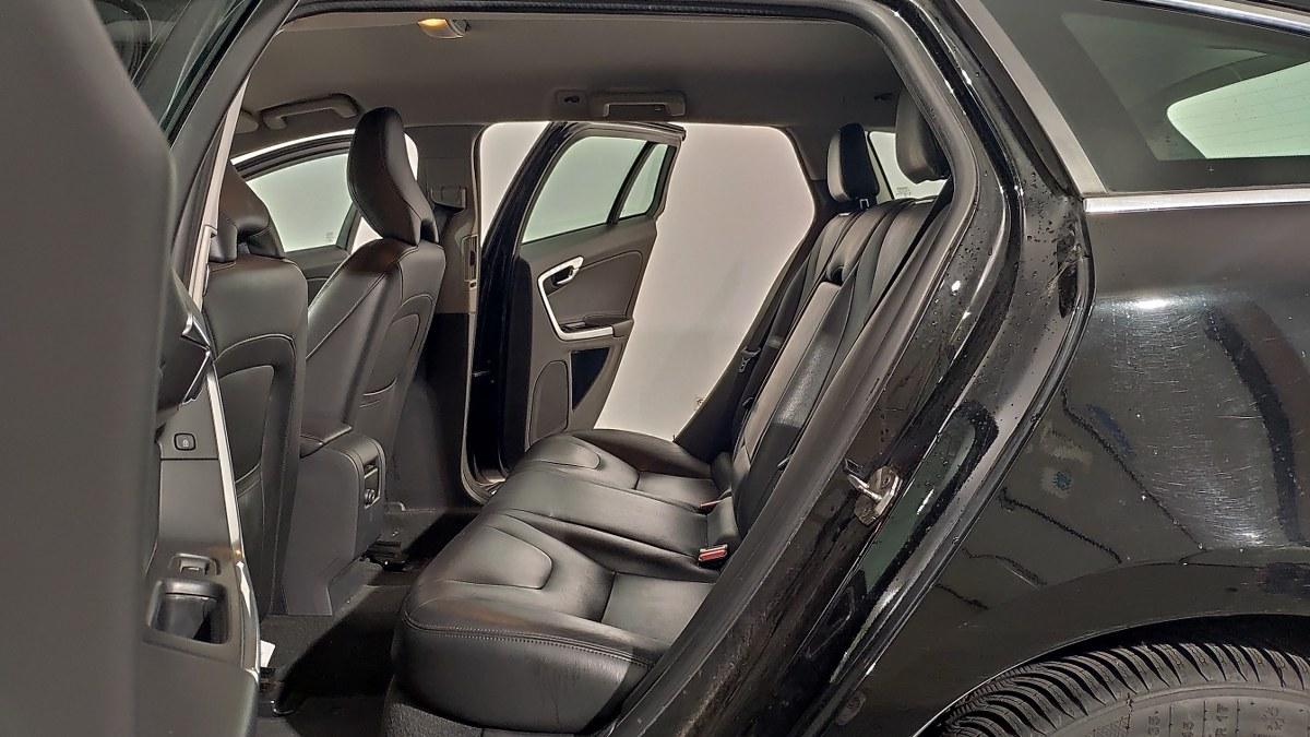 VOLVO V60 D6 Twin Engine Geartronic Summum