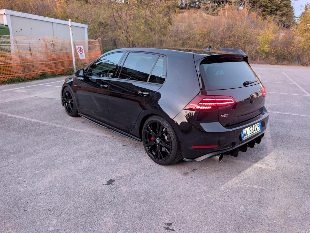 Volkswagen Golf GTI Performance 2.0 245 CV TSI DSG 5p. BMT
