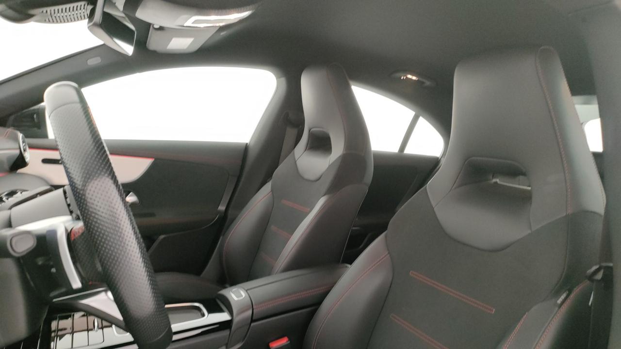 Mercedes-Benz CLA - C/X 118 - CLA Coupe 200 d AMG Line Advanced Plus auto