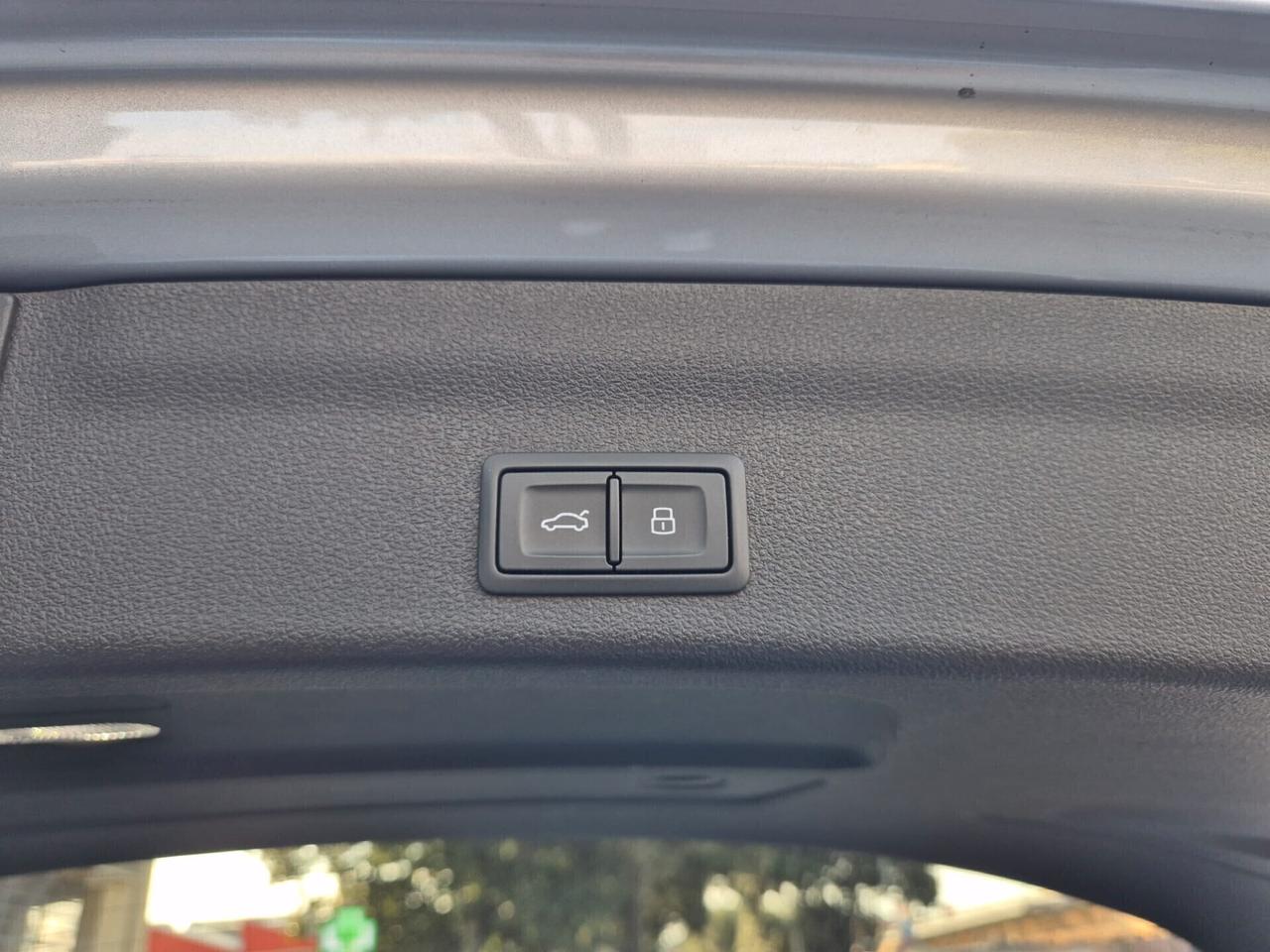 Audi A6 allroad 50 TDI 3.0 quattro tiptronic Business Advanced