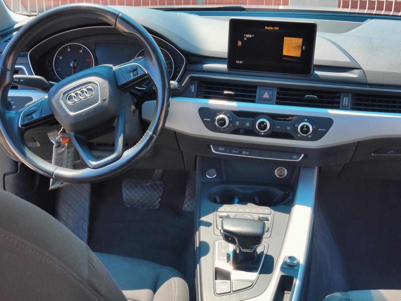 Audi A4 Avant 2.0 TDI 150 CV ultra S tronic