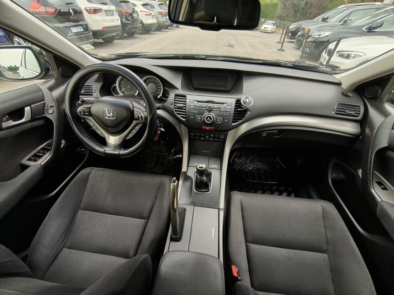 Honda Accord 2.2 i-DTEC Elegance DPF