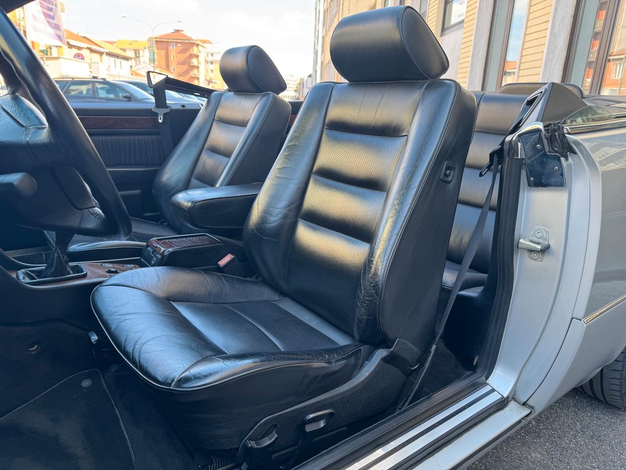 Mercedes-benz E-Series E 200 cabrio