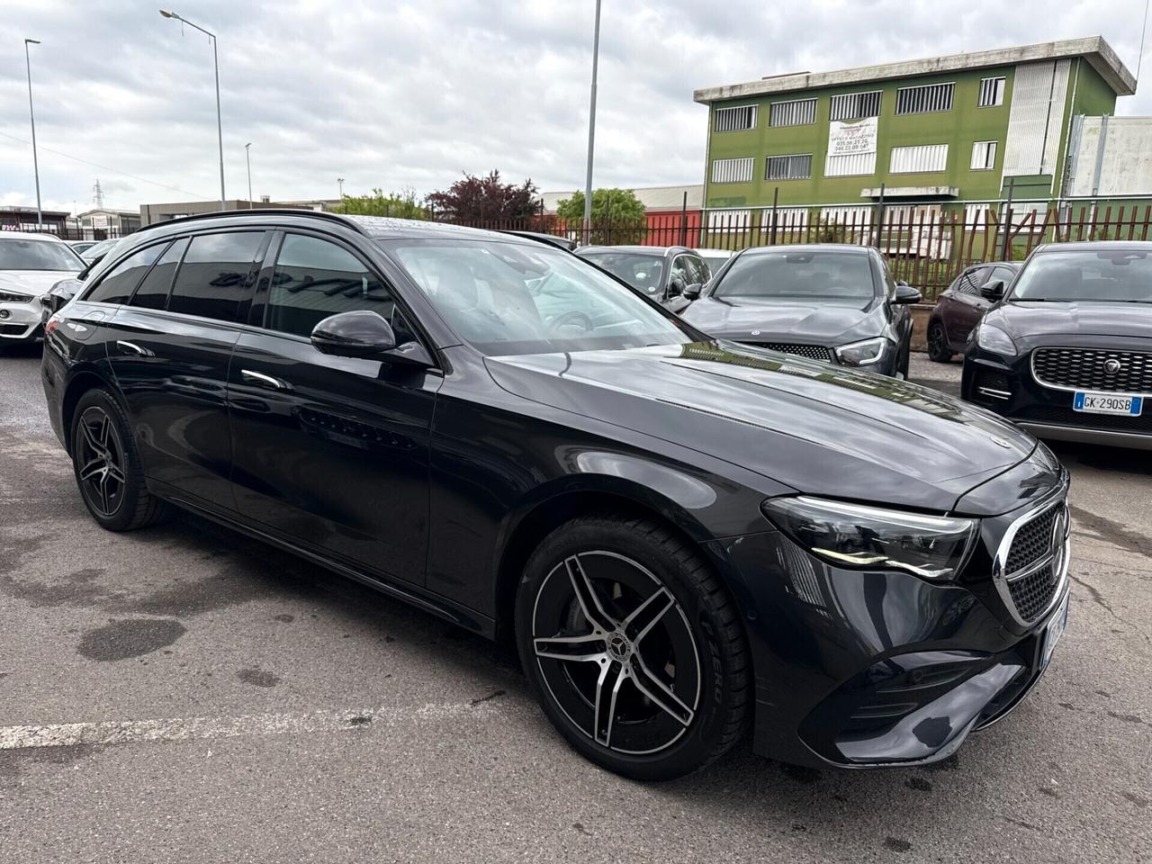 Mercedes-Benz E 220 d AMG Line Premium Plus auto