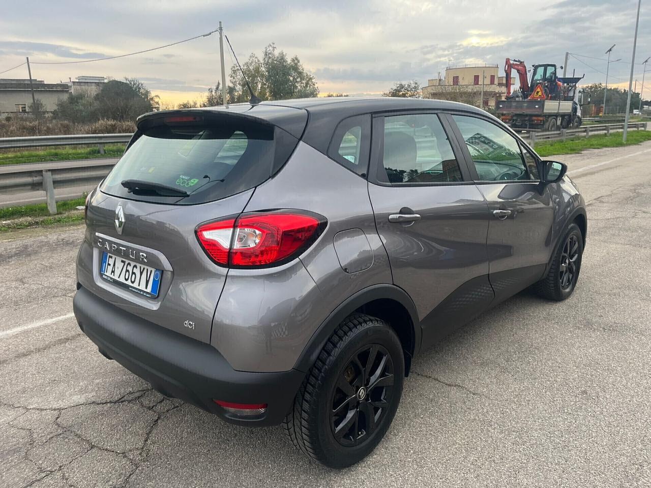 Renault Captur dCi Energy Life Unipro 2015