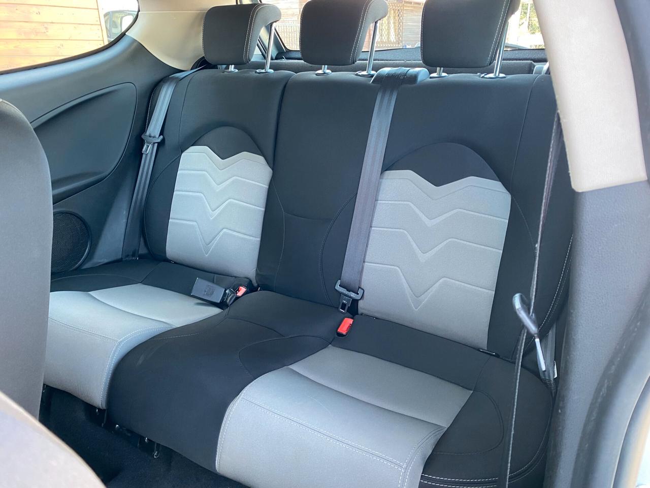 ALFA ROMEO MiTo 1.3 JTDm NEOPAT. GARANTITA