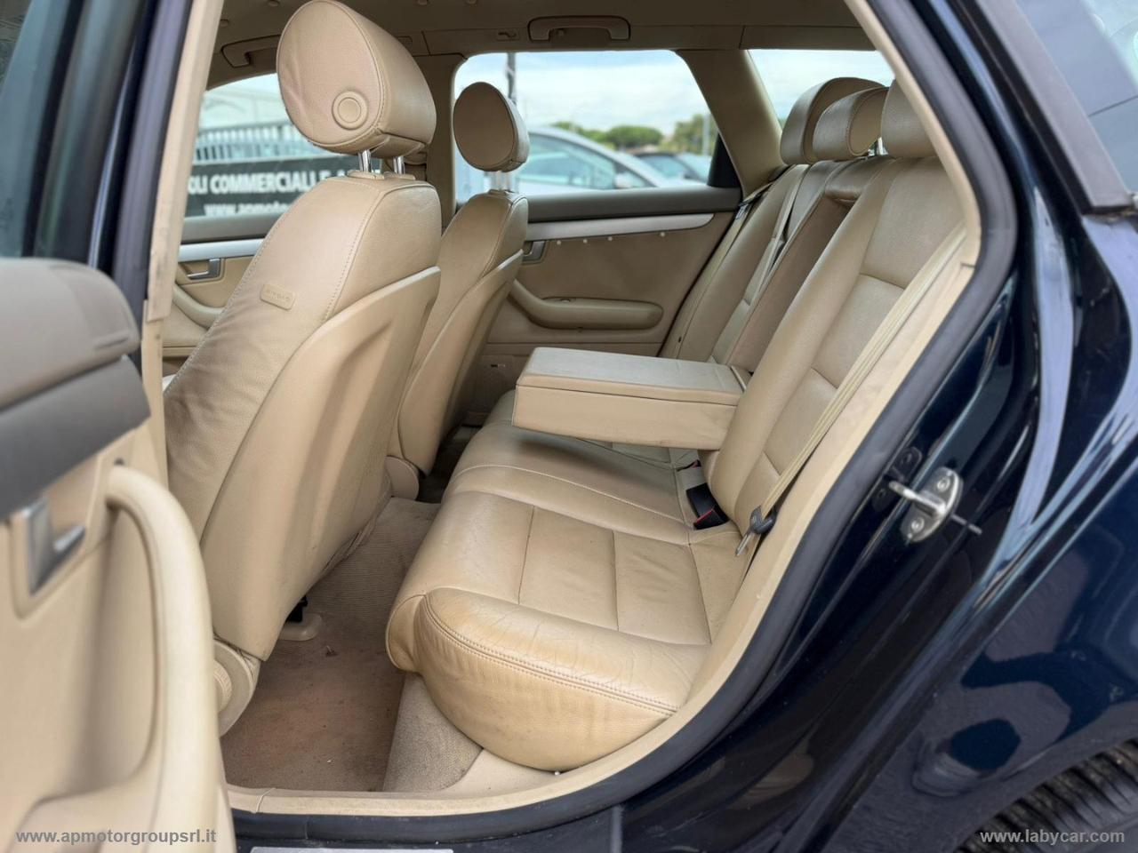 AUDI A4 2.7 V6 TDI F.AP. Avant mult. Top plus
