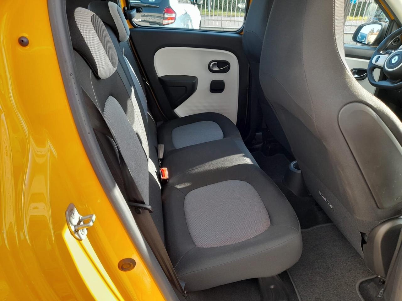 Renault Twingo SCe 73CV Duel2