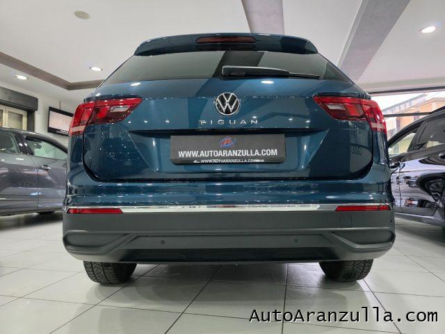 VOLKSWAGEN Tiguan 2.0 TDI 150CV SCR DSG Life Navi - Fari Led