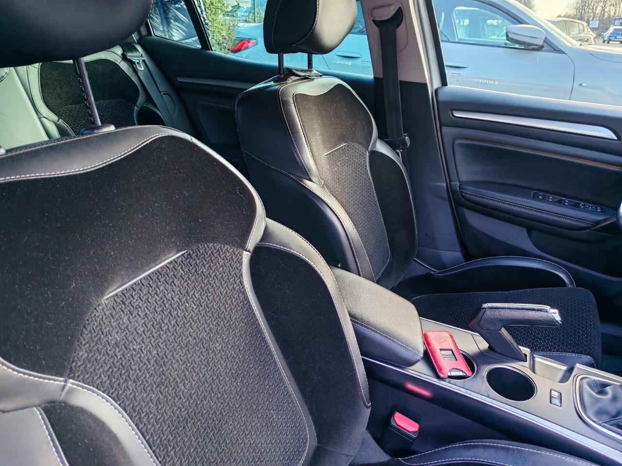 Renault Megane Mégane dCi 165 CV EDC Energy GT 4Control