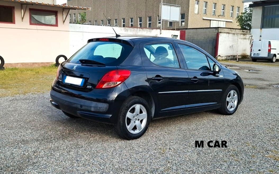 Peugeot 207 1.4 VTi 95CV 5p. Millesim 200