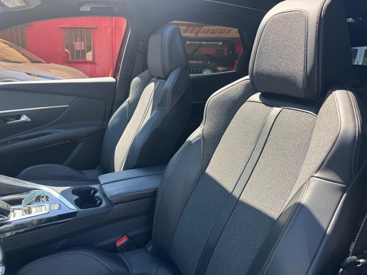 Peugeot 3008 130 CV GT Line AUTOMATICA