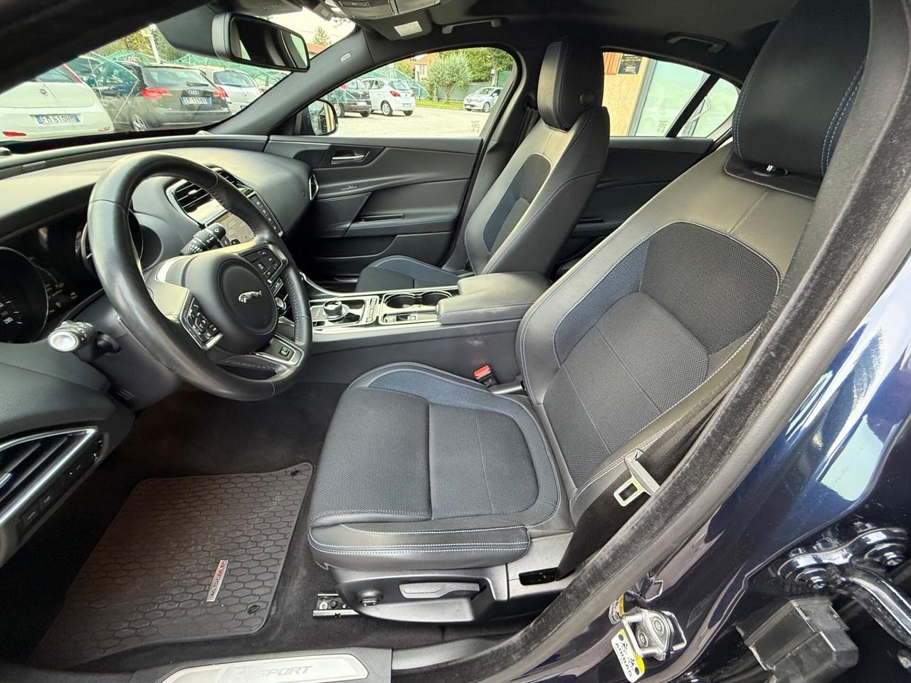 Jaguar XE 2.0 D Turbo aut. R-Sport - Unico Proprie