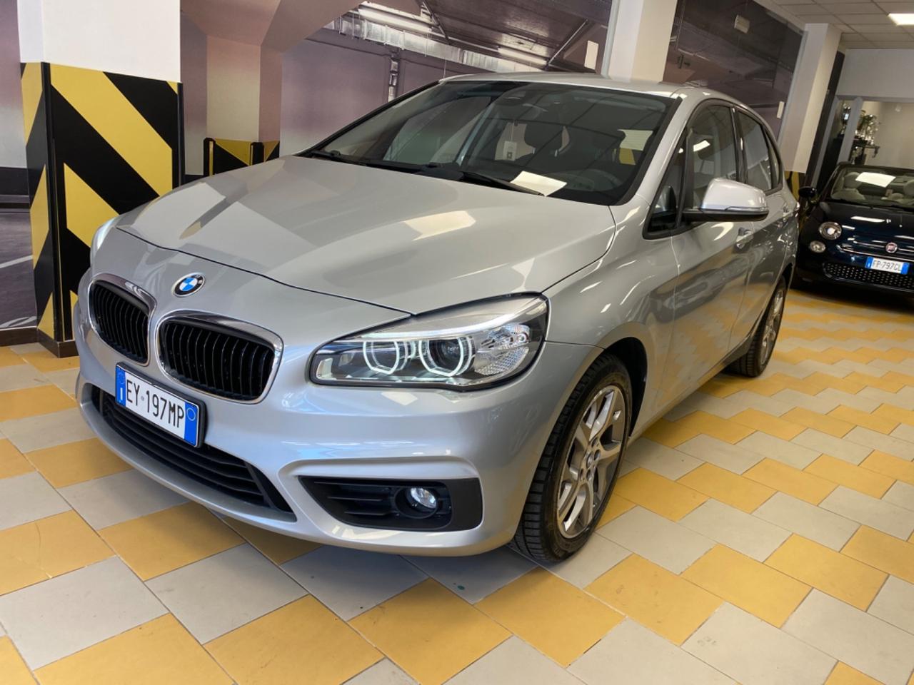 Bmw 2er Active Tourer 218d Active Tourer Sport