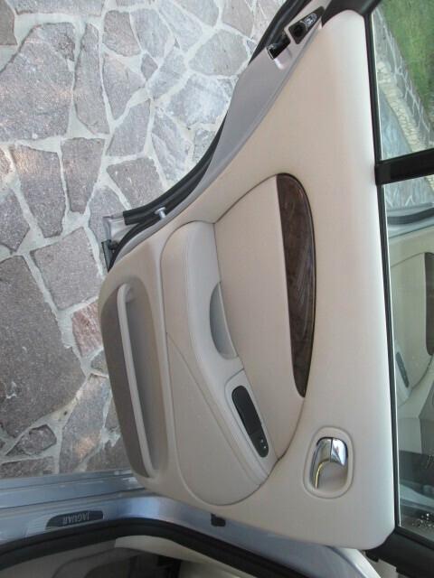 Jaguar S-Type 2.5 V6 SOLO 28000 KM !!!!!!