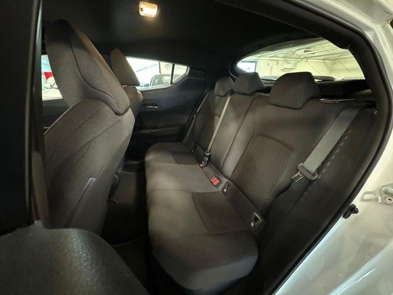 Toyota C-HR C-HR 1.8 Hybrid E-CVT Active