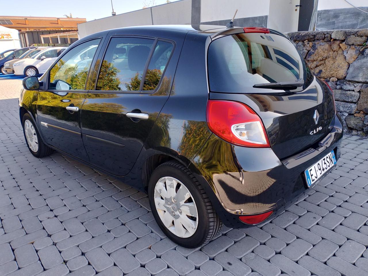 Renault Clio 1.2 16V 5 porte Yahoo!