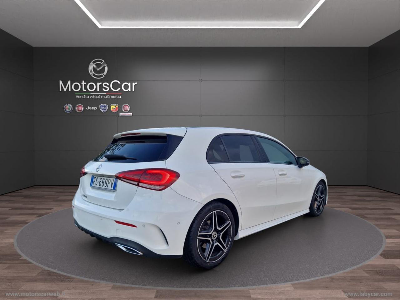 MERCEDES-BENZ A 180 d Automatic Premium