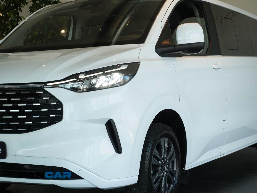 Ford Tourneo Custom 320 2.0 EcoBlue 136CV PC Titanium Imm. 06/2024