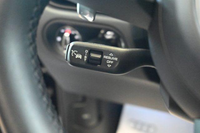 PORSCHE Macan New 2.0 PDK 265CV PCM TET.LED 21"RADAR GANCIO FULL