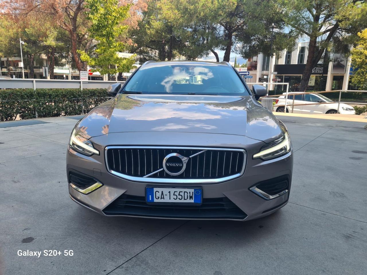 Volvo V60 D4 AWD Geartronic Inscription